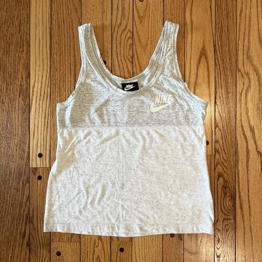 Nike Sportswear Tank  Womens Medium Gray Cotton Blend Cropped Logo Vintage Look